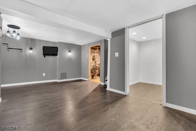 Building Photo - 113 Tulsa Trail