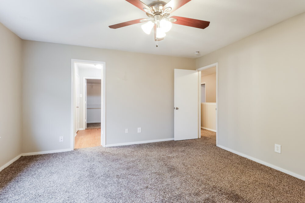Building Photo - 18415 Willow Moss Dr