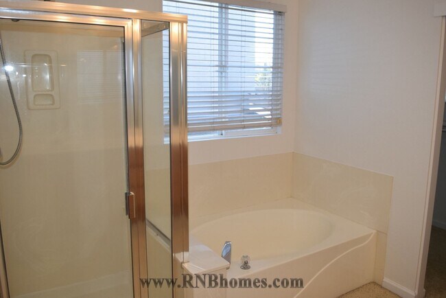 Building Photo - 6569 Powder Ridge Dr