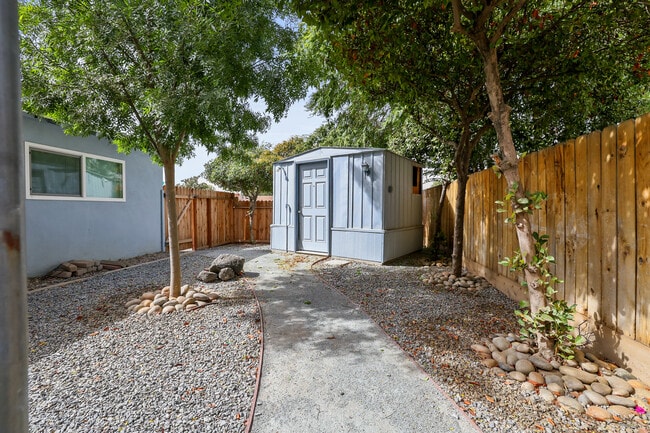 Building Photo - 3636 W Tulare Ave