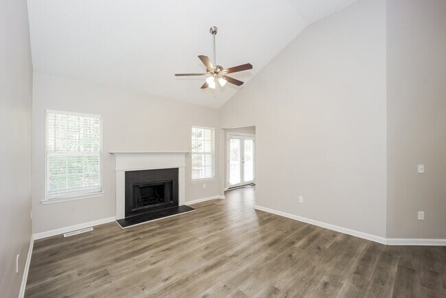 Building Photo - 4737 Brookwood View