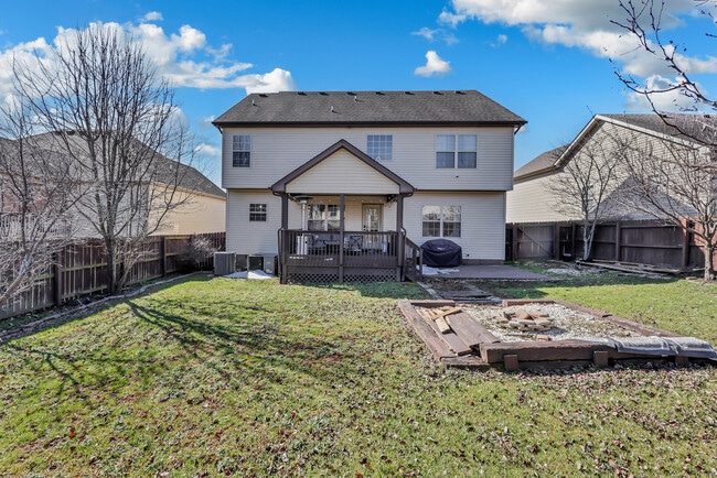 Building Photo - 1467 Raven Rd