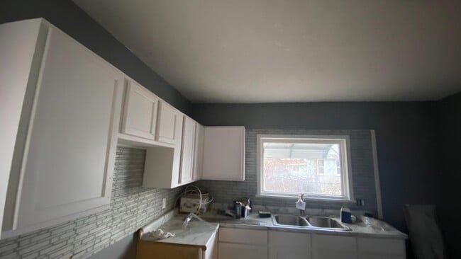 Building Photo - 82 Nickel St