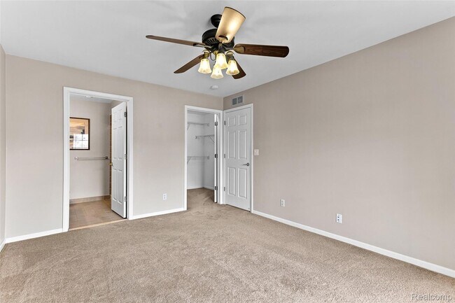 Building Photo - 3553 Oakmonte Blvd