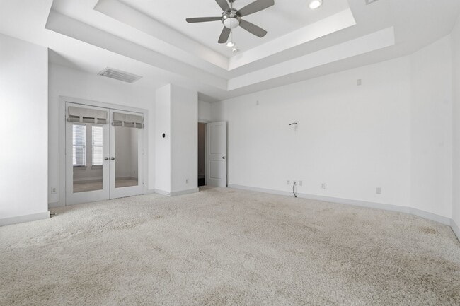 Building Photo - 7239 Laguna Villas