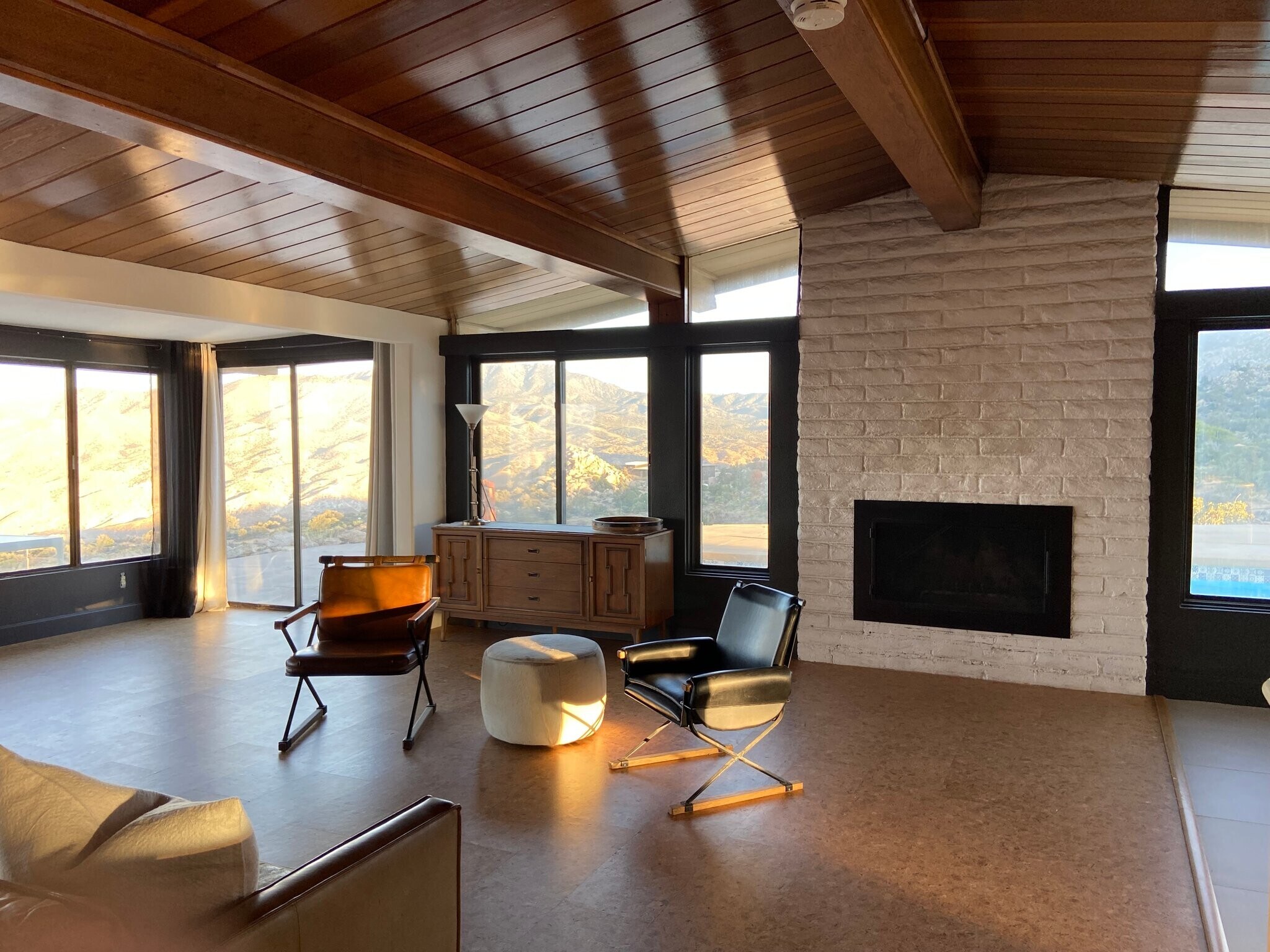 Building Photo - 61579 Sun Terrace