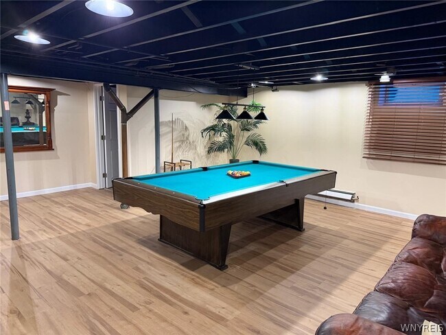 Building Photo - 114 Ayrault Dr