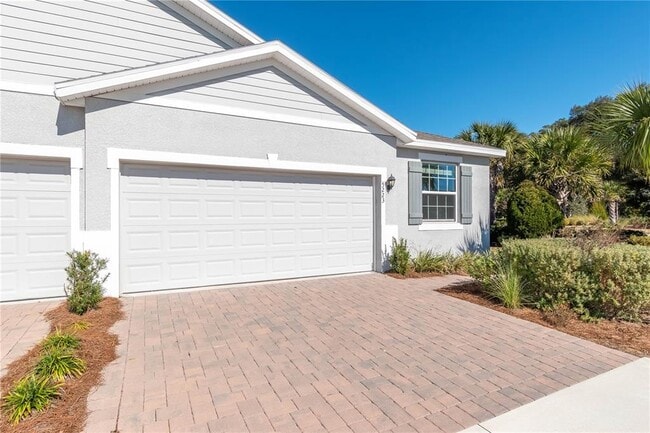 Building Photo - 5223 NW 48th Pl