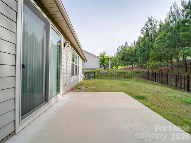 Building Photo - 14021 Goldenrod Trace Rd