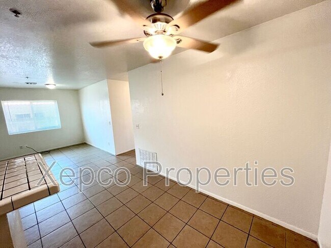 Building Photo - 13615 Verbena Dr