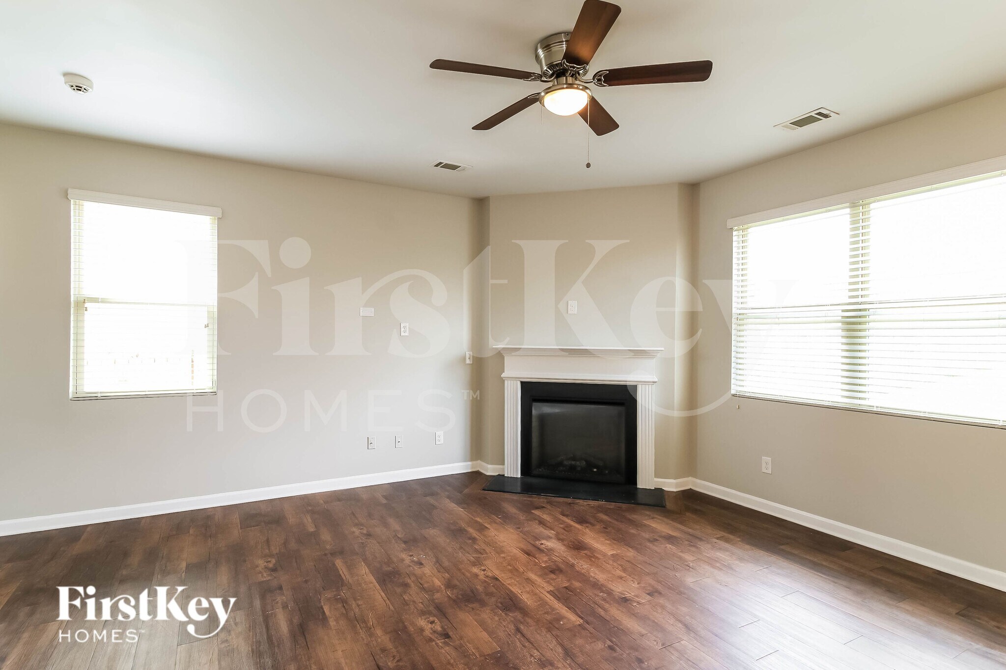 Building Photo - 5519 Luther Ct