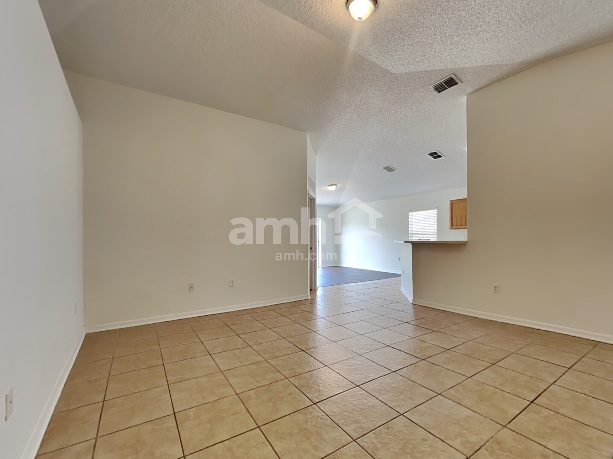 Building Photo - 8058 Misty Meadow Ct N