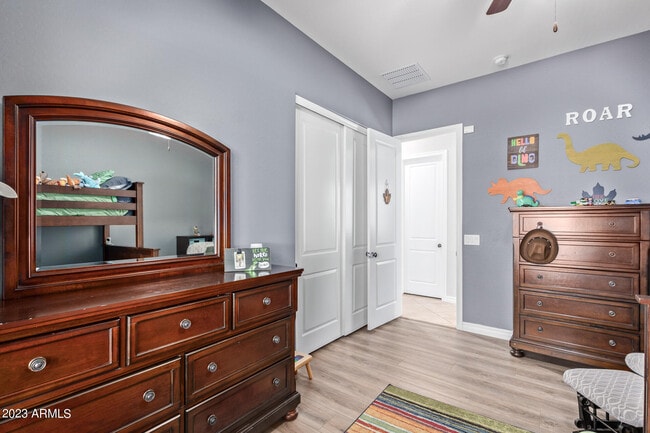 Building Photo - 19888 E Russet Rd