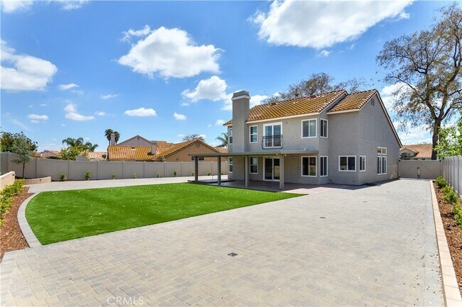 Building Photo - 8608 Oakthorn Cir