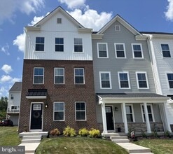 Building Photo - 109 Mineral Ln