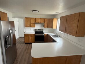 Building Photo - Beautiful Syracuse Home with RV Parking for Rent