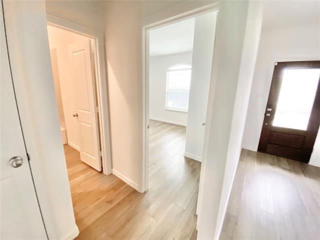Building Photo - 8005 Green Heron Dr