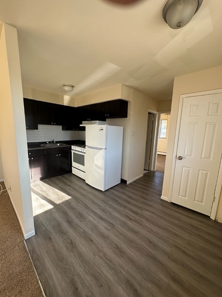 Primary Photo - 6320 Keystone St