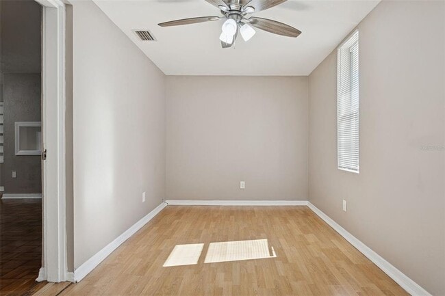 Building Photo - 1308 E Sligh Ave