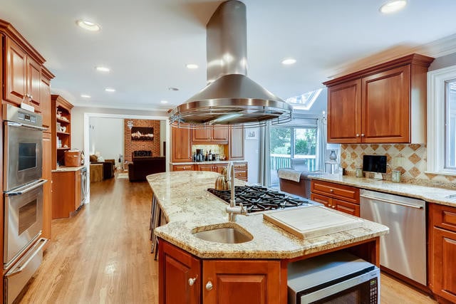 Building Photo - 5446 N Tall Oaks Dr