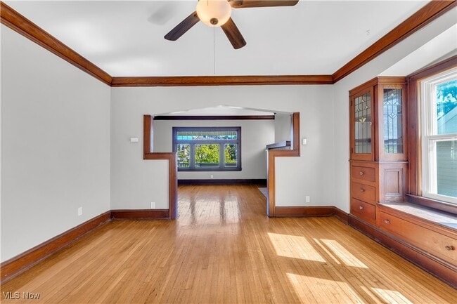 Building Photo - 3654 W 138th St