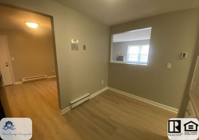 Building Photo - Cozy 2-Bedroom Condo in Leominster, MA