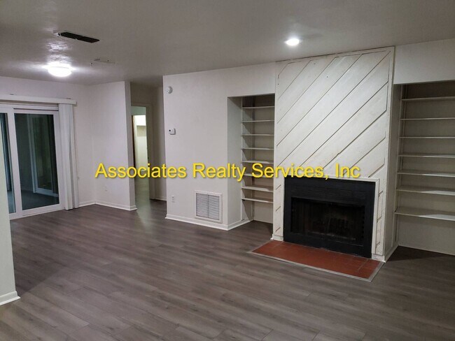 Building Photo - 3617 NW 21st Dr