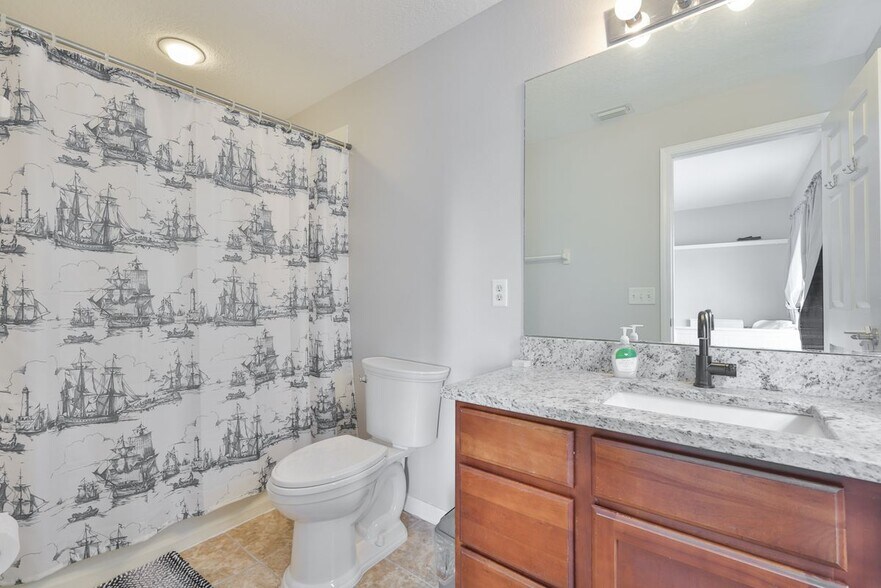 Building Photo - 1307 Salem Orchard Ln