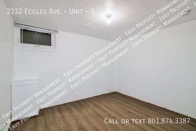 Building Photo - 2332 Eccles Ave