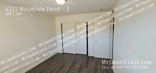 Building Photo - 4211 Mountain Dr