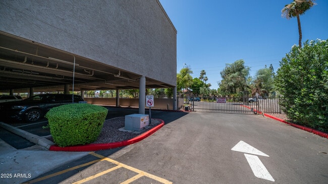 Building Photo - 2615 Hayden Rd