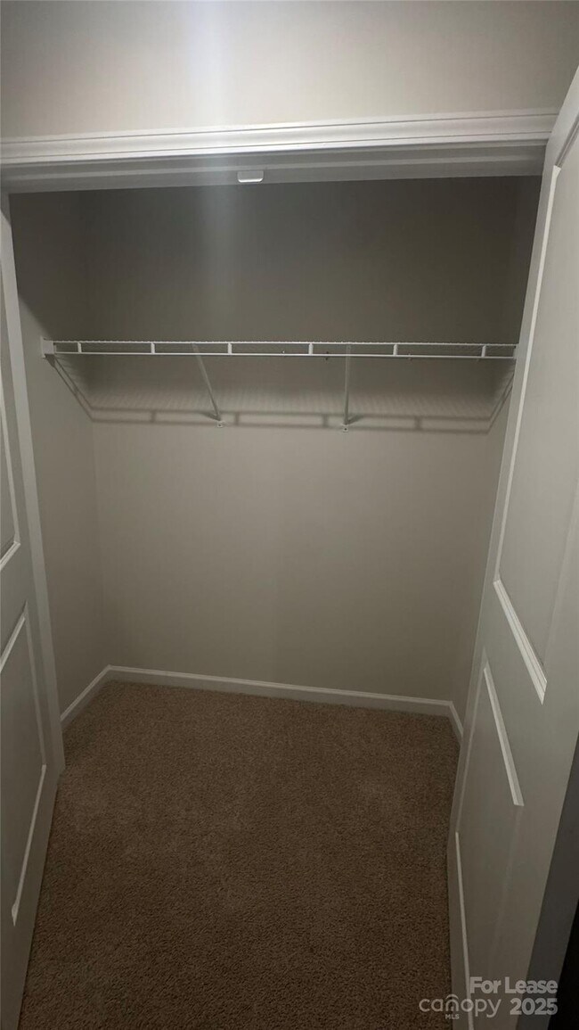 Building Photo - 4116 Lurelin Ln