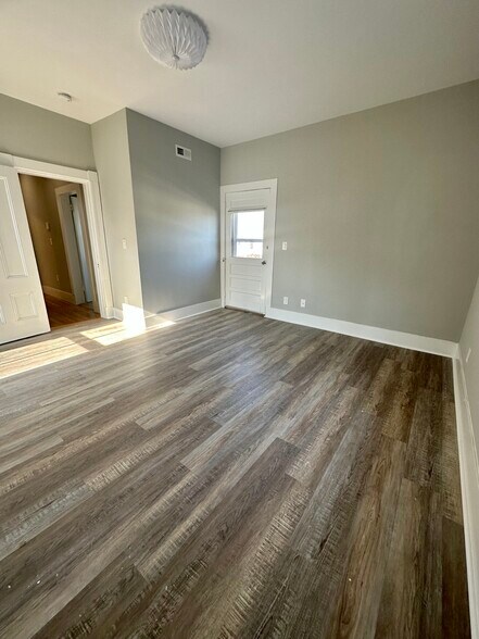 Building Photo - 187 Neponset Ave