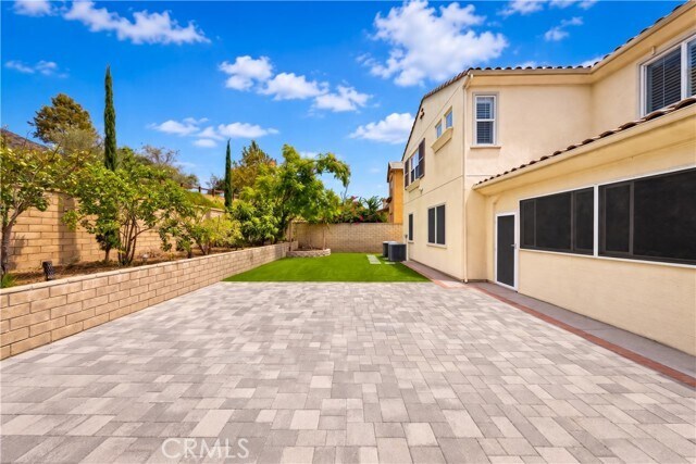 Building Photo - 523 Desert Willow Rd