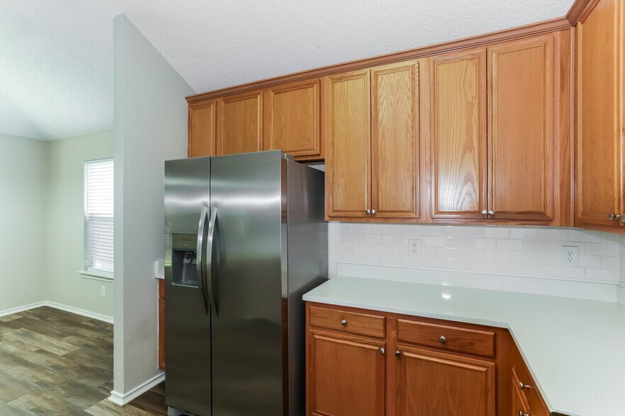 Building Photo - 1512 Fern Dr