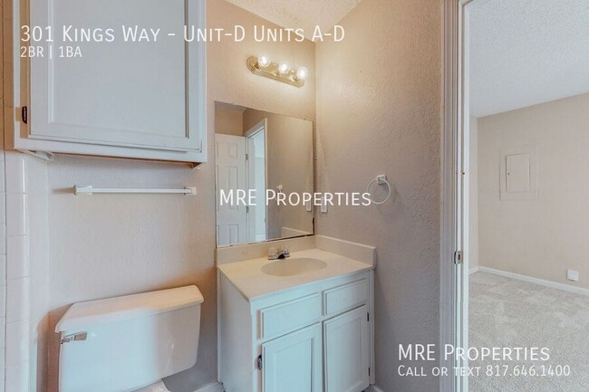 Building Photo - 301 Kings Way Dr