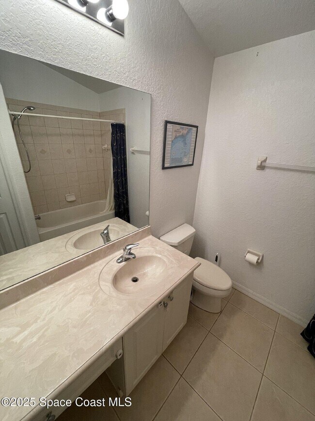 Building Photo - 4858 Chastain Dr