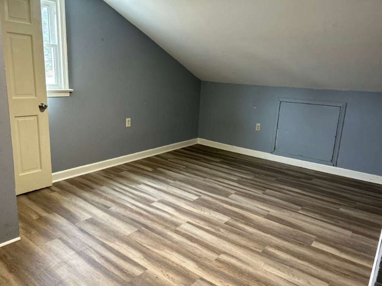 Building Photo - 4309 E Rd