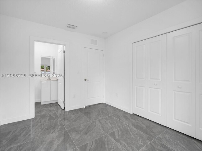 Building Photo - 2448 NW 42nd St