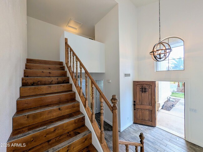 Building Photo - 1836 E Aspen Way