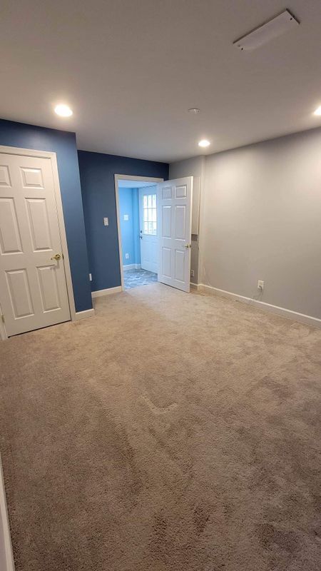 Building Photo - 9344 S Whitt Dr
