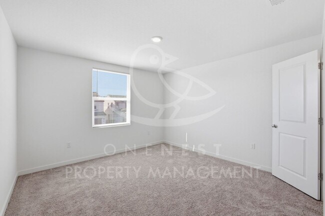 Building Photo - Modern Living at Its Finest: Brand New Twelve Bridges Home