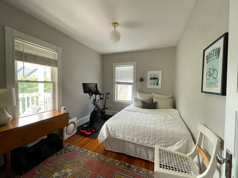 Second Bedroom - 15 Belknap St