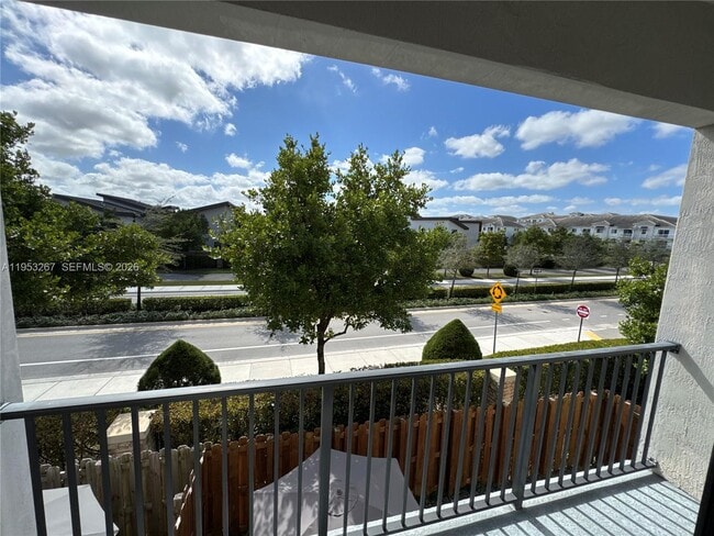 Building Photo - 7809 NW 104th Ave