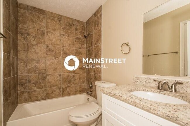 Building Photo - 3 Bedroom Pet-Friendly Home in Stone Mountain, GA with Main Street Renewal