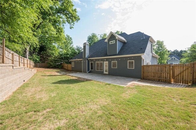 Building Photo - 1512 Fallen Leaf Ct SW