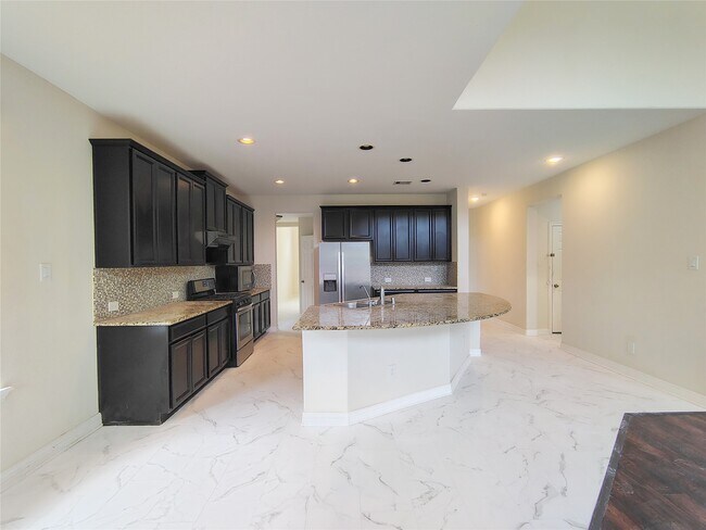 Building Photo - 10551 Paula Bluff Ln