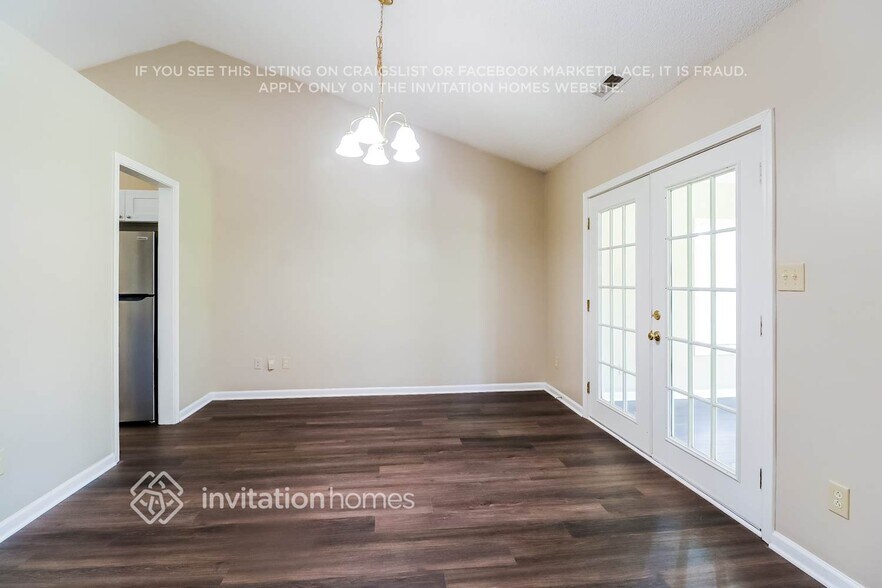 Building Photo - 3924 Chatterleigh Dr