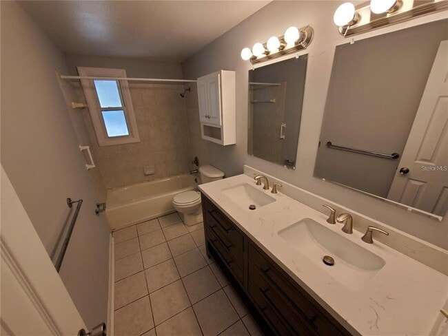 Building Photo - 2170 Sylvester Rd