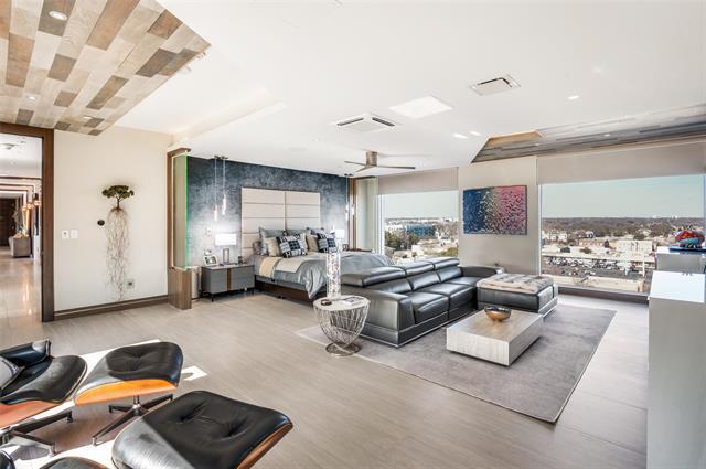 Building Photo - 4005 Gaston Ave